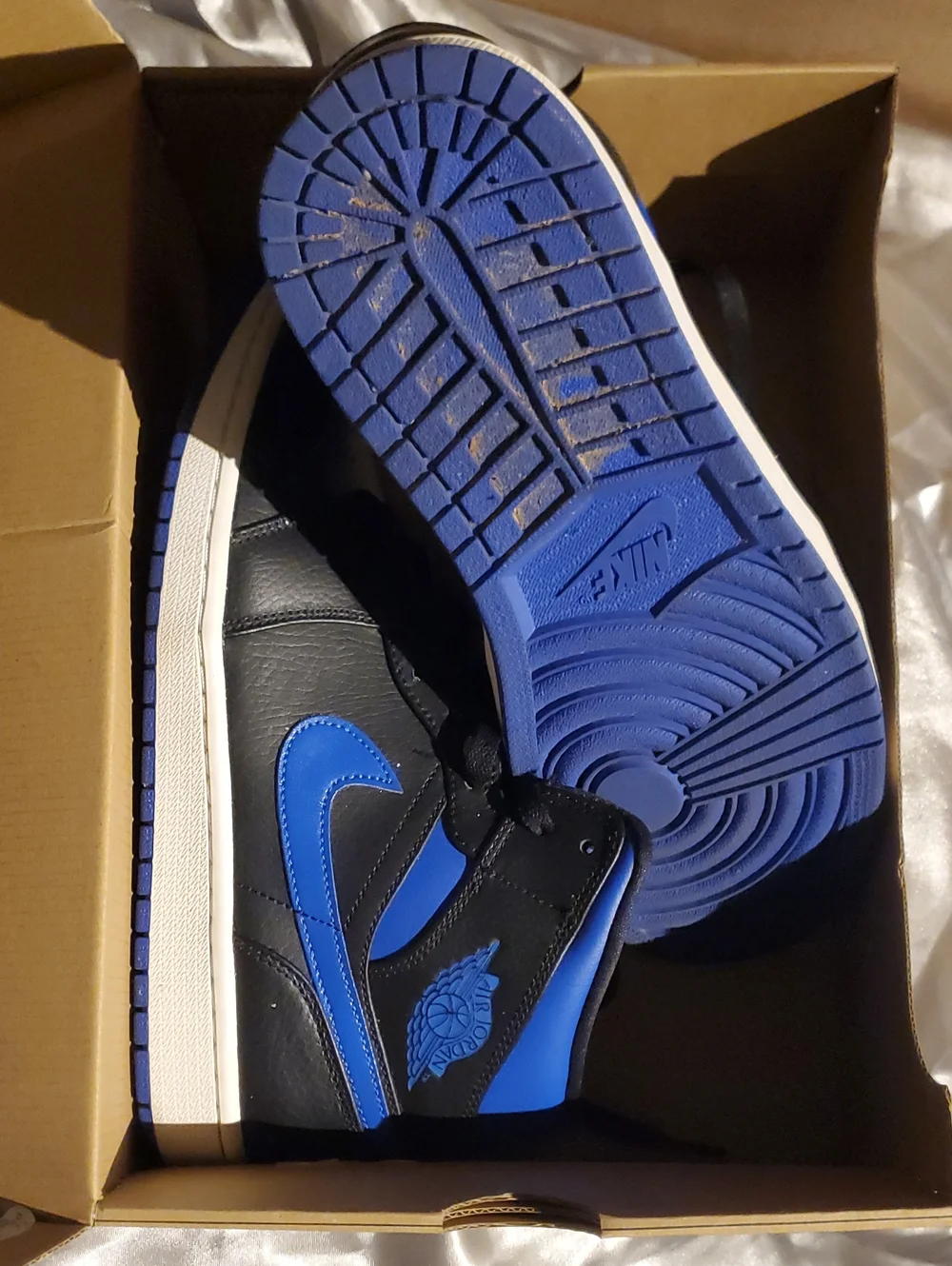 Jordan MID 1 Black and Blue  Basketball Sneakers